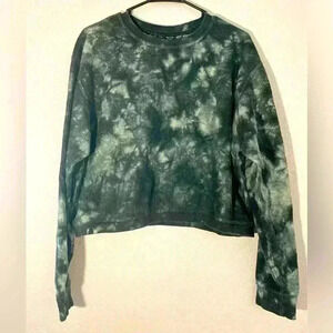 Royce Brand Womens Size Large Blue and White Water Colored Crew Neck Pullover